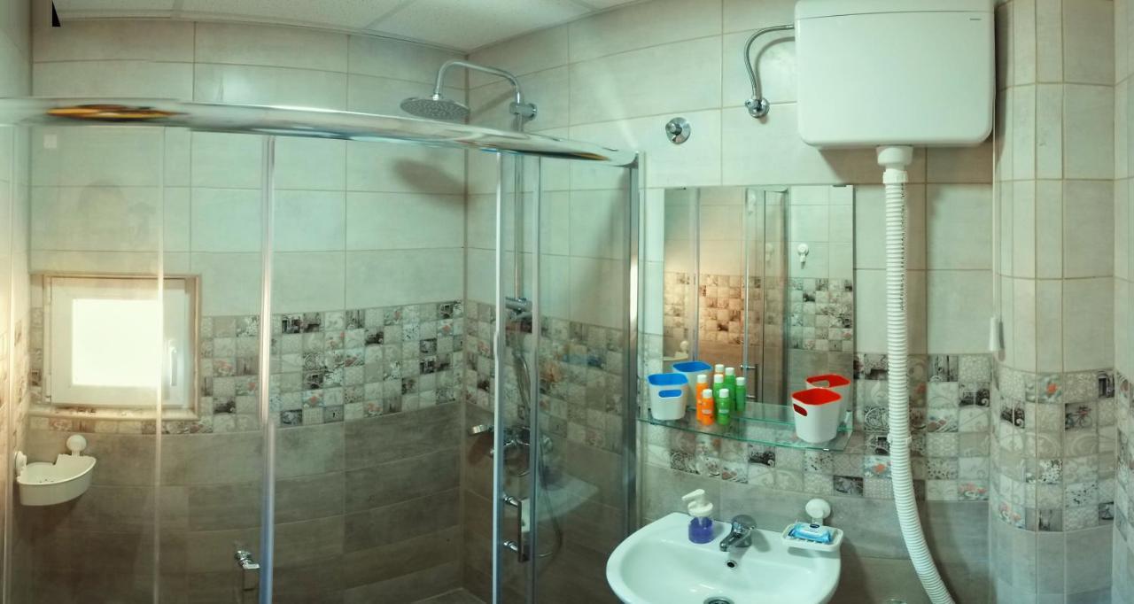 Apartman Terassa Donji Milanovac Kültér fotó
