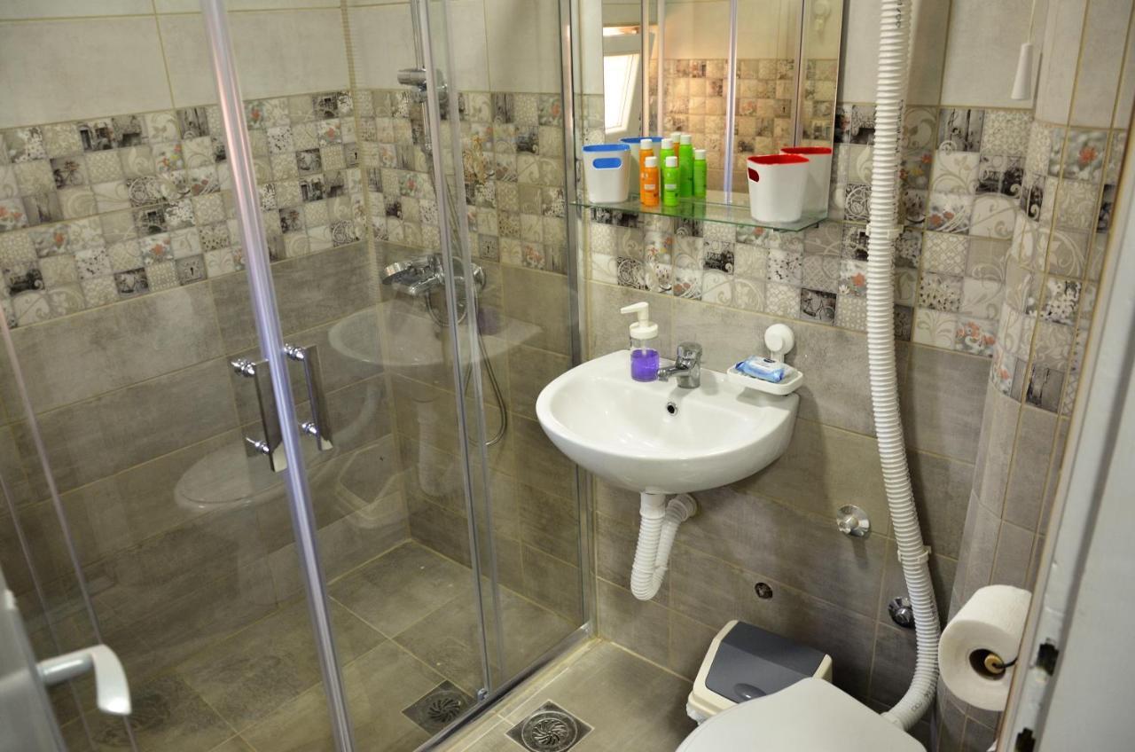 Apartman Terassa Donji Milanovac Kültér fotó
