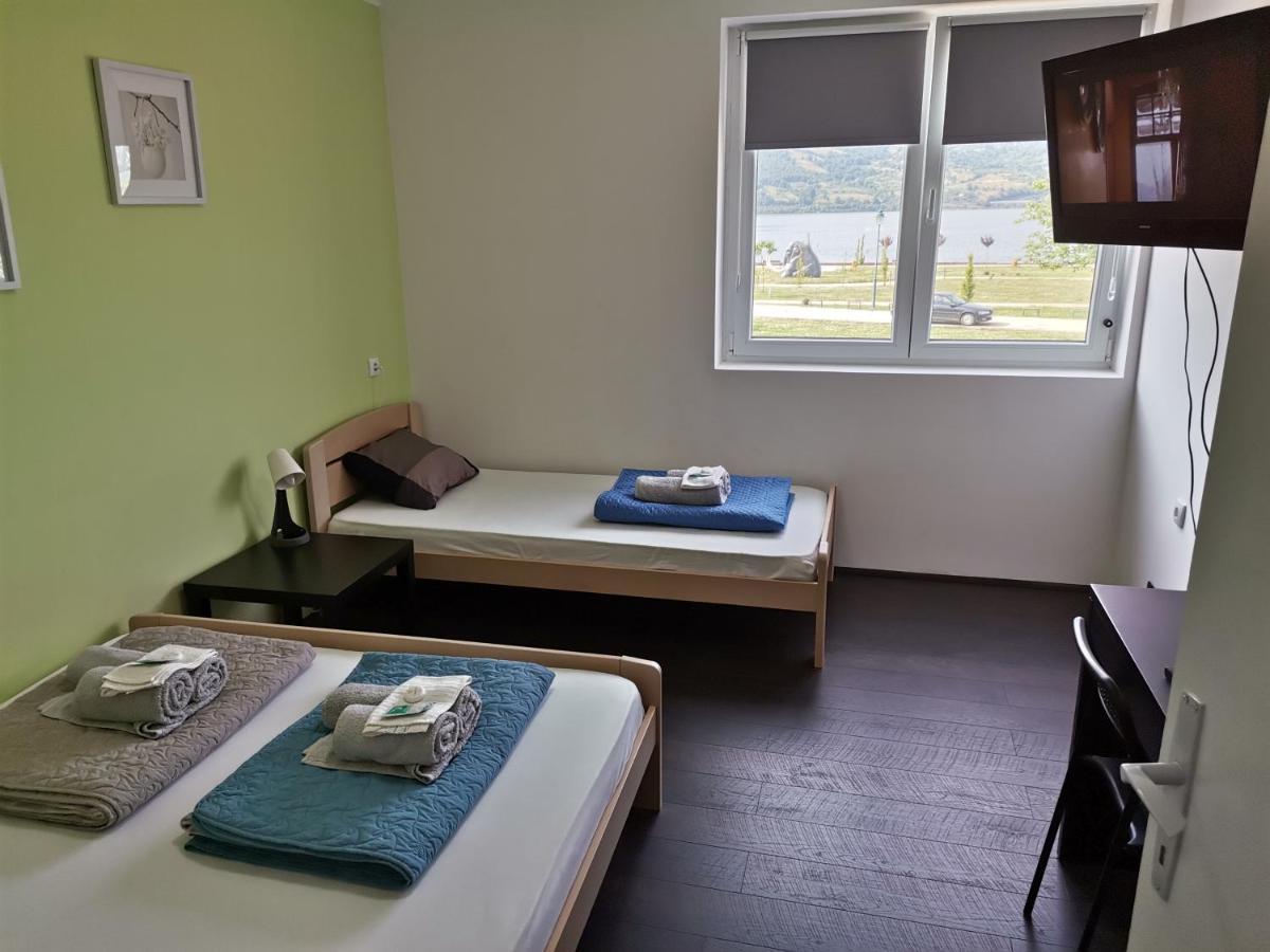 Apartman Terassa Donji Milanovac Kültér fotó