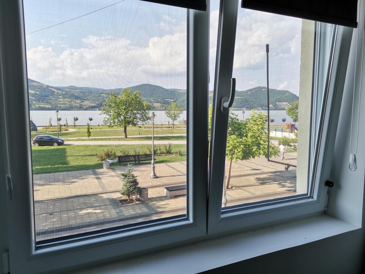Apartman Terassa Donji Milanovac Kültér fotó